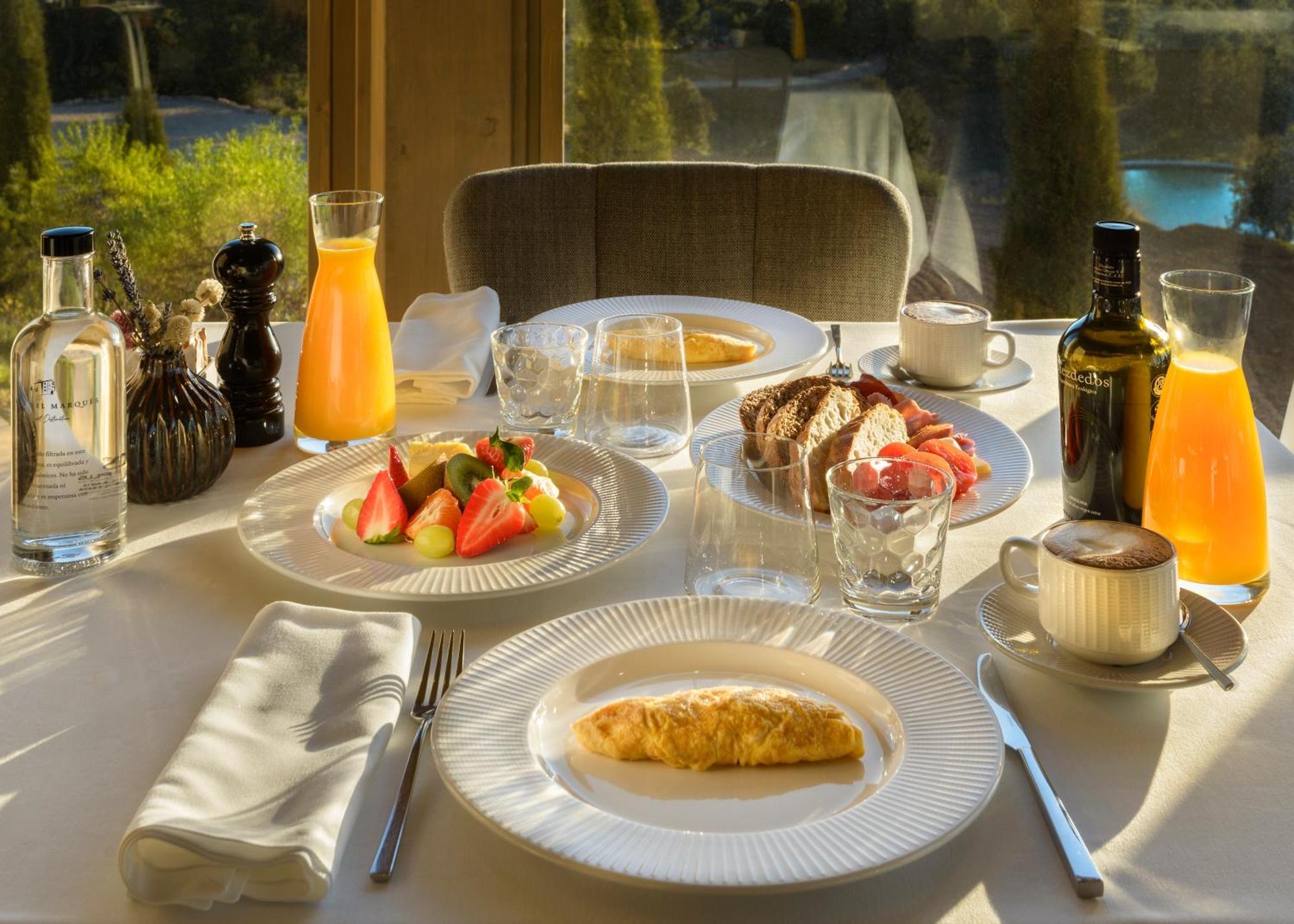 Torre Del Marques Hotel Spa & Winery - Small Luxury Hotels Monroyo Exterior foto